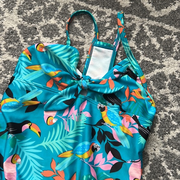 Speedo Girls Swimsuit size XS - Picture 3 of 4